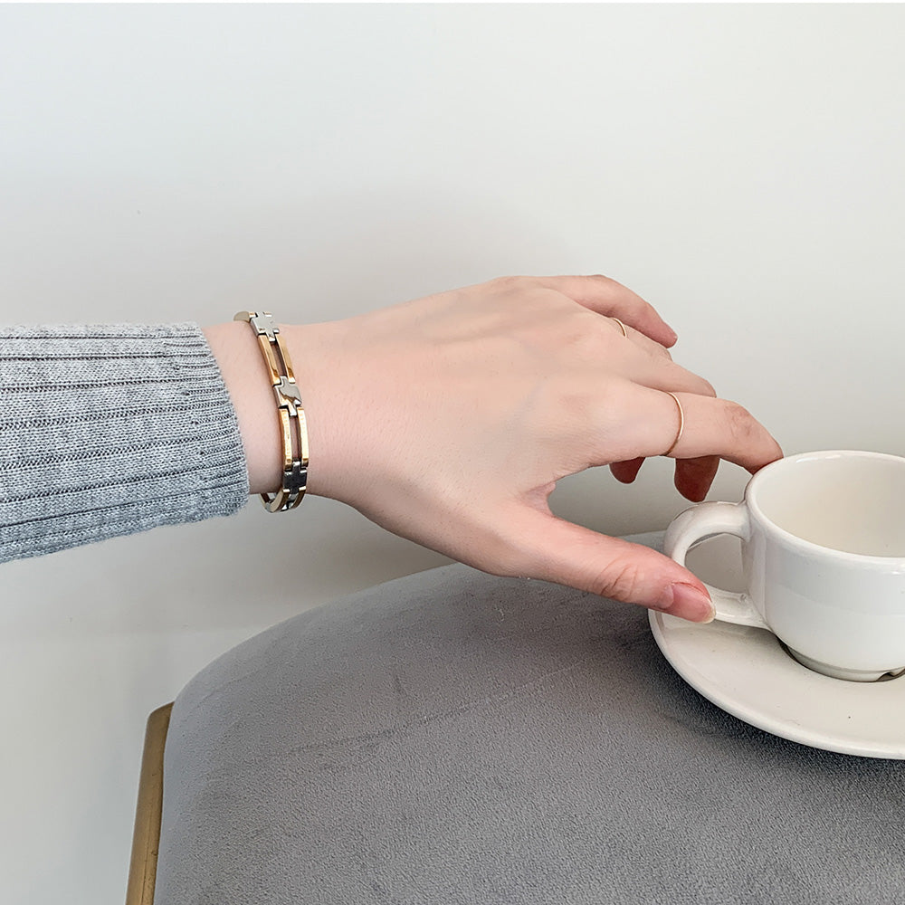 Ladies Executive Slim Bar Duet Bracelet