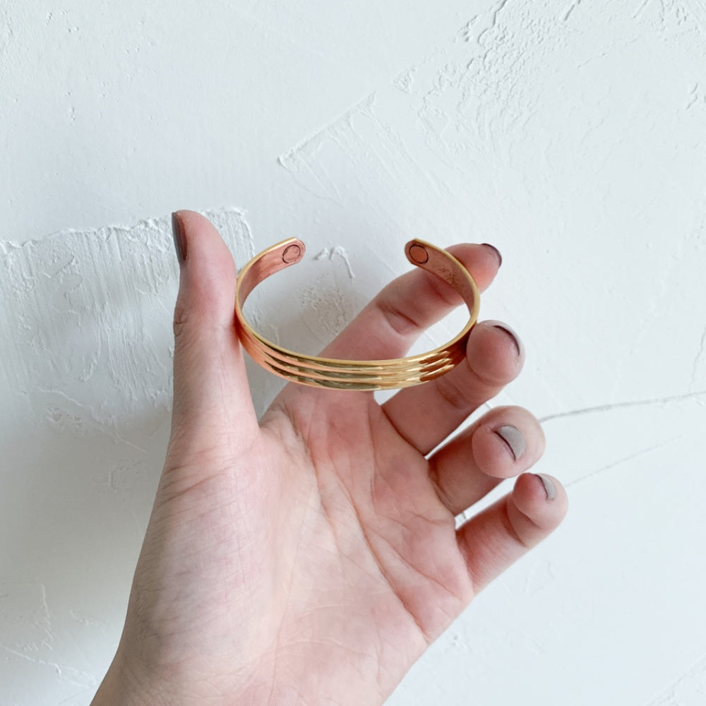 Classic Gold Magnetic Bracelet 8mm