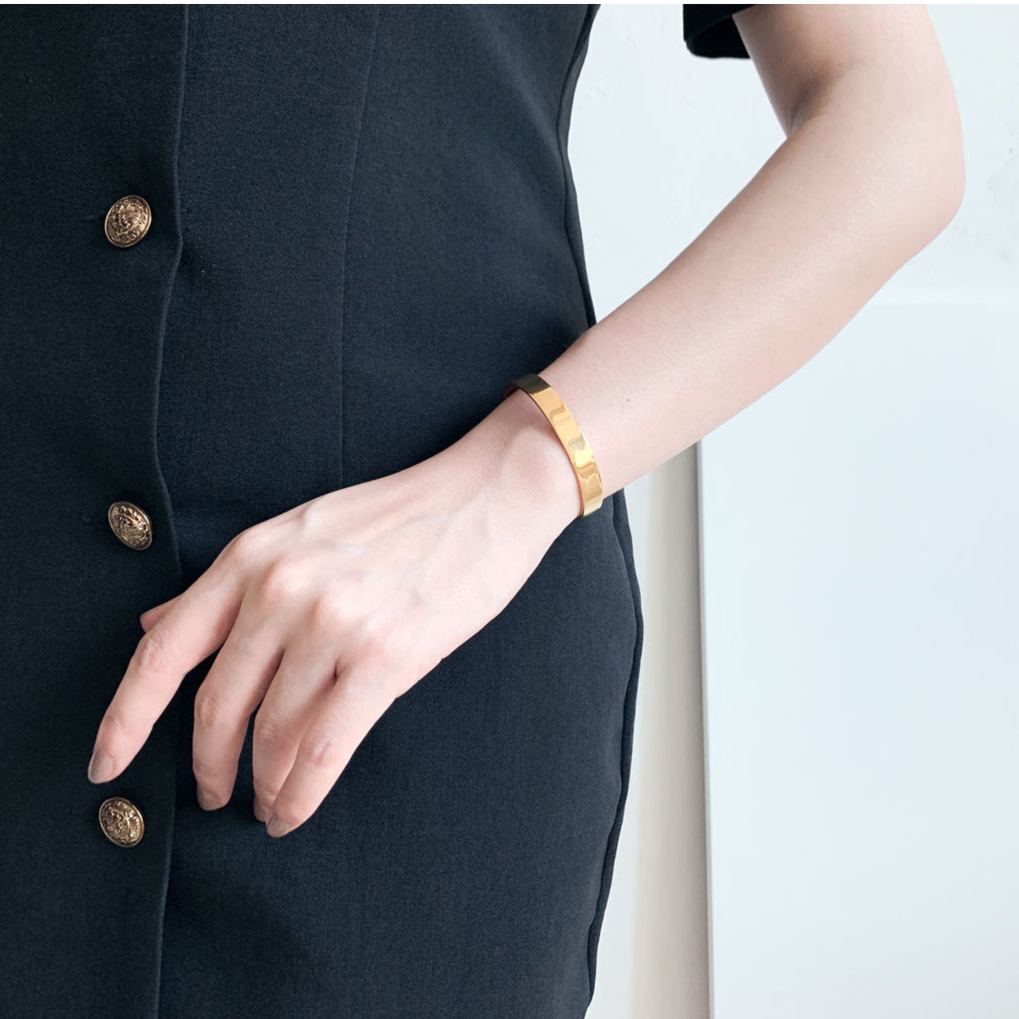 Plain Gold Copper Magnetic Bracelet 8mm